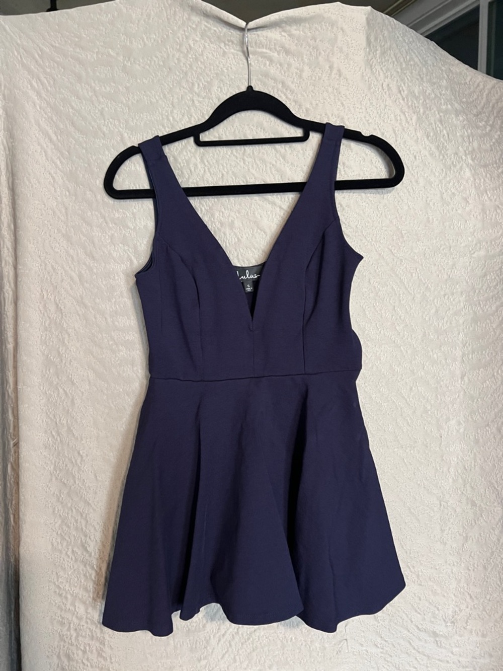 Lulus V-Neck Navy Fit & Flare Skort / Mini Dress